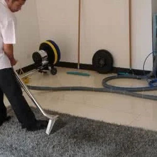 奉賢寫字樓地毯清洗與保潔服務 專業(yè)、高效、衛(wèi)生無憂